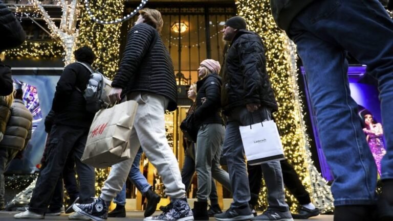 Here's how tariffs could impact holiday shopping season: Analysis