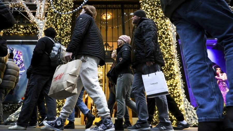 Here's how tariffs could impact holiday shopping season: Analysis
