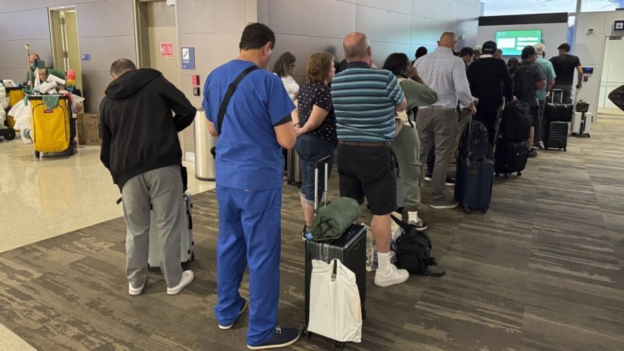 Flight delays, cancellations increase shutdown pressure on lawmakers