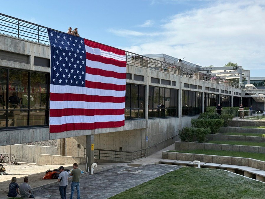 Judge allows Kirk's alleged killer to choose his outfit during trial