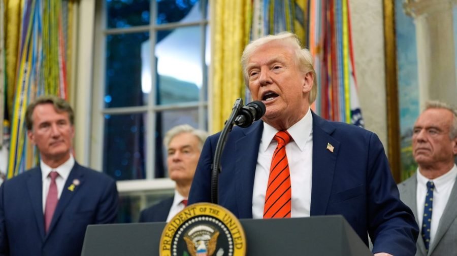 China calls on Trump to withdraw latest tariff threat