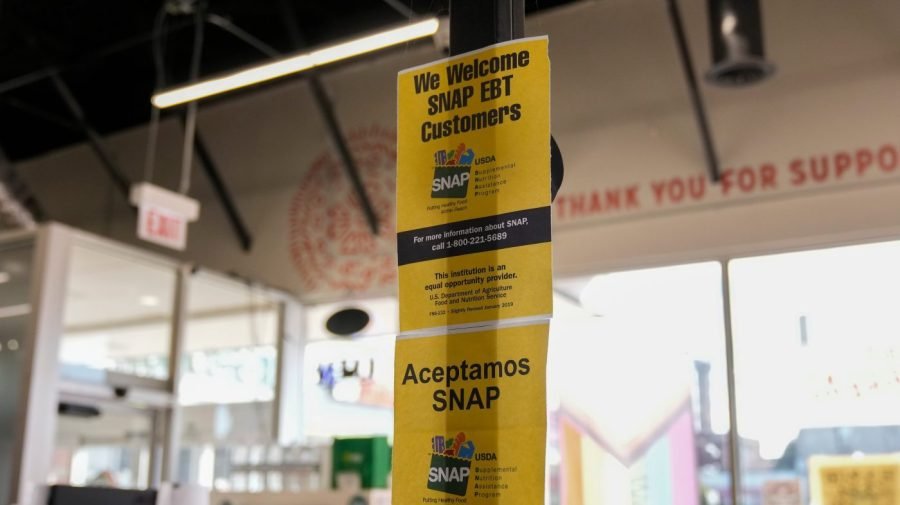 Watch live: House Democrats discuss SNAP benefits as funding lapse looms