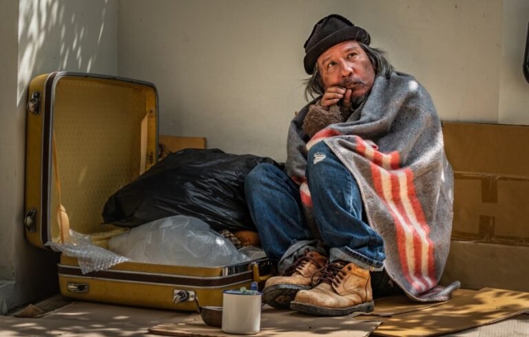 Congress, Trump must act to keep seniors and veterans from homelessness 