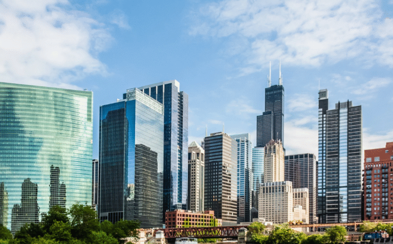 Downtown Chicago Office Vacancy Stabilizes, Leasing Momentum Continues