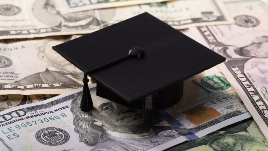 What happens to borrowers if government sells student loan debt?