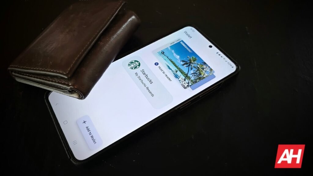 Google Wallet Now Pushes Live Flight Updates to Samsung's Now Bar