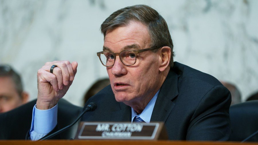 Watch live: Warner airs frustration over lack of transparency on Trump boat strikes