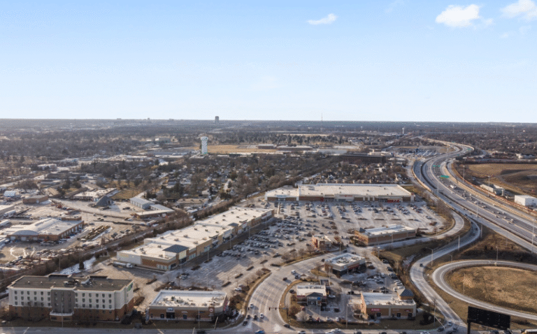 Target-Anchored Retail Center in Suburban Chicago Trades Hands