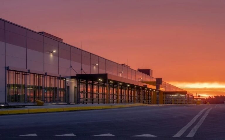 Tech-Enabled Agility: How Warehub Is Rewriting the Rules of Industrial Leasing