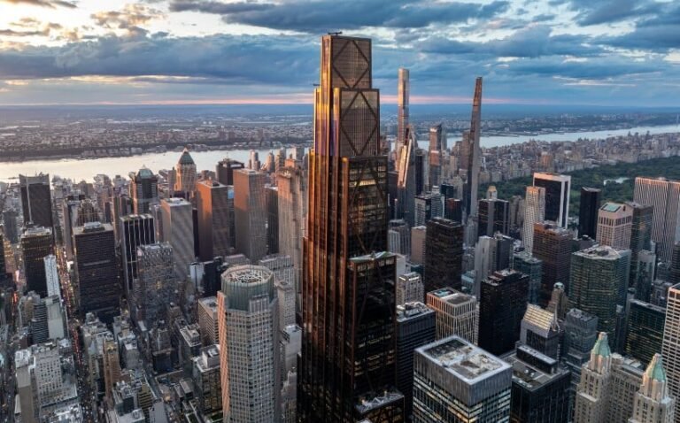 JPMorganChase Opens Global Headquarters in Midtown Manhattan