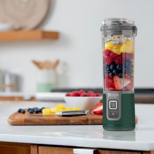 Ninja Blast 16-oz Portable Blender only $39.88 shipped (Reg. $70!)