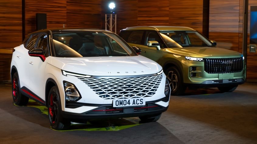 Why are Chinese cars flooding the UK?