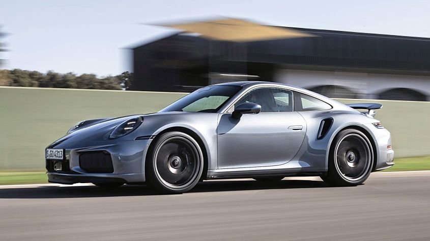 New Porsche 911 Turbo S 2025 - pictures