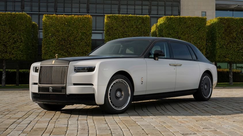 New Rolls-Royce Phantom Centenary 2025 - pictures