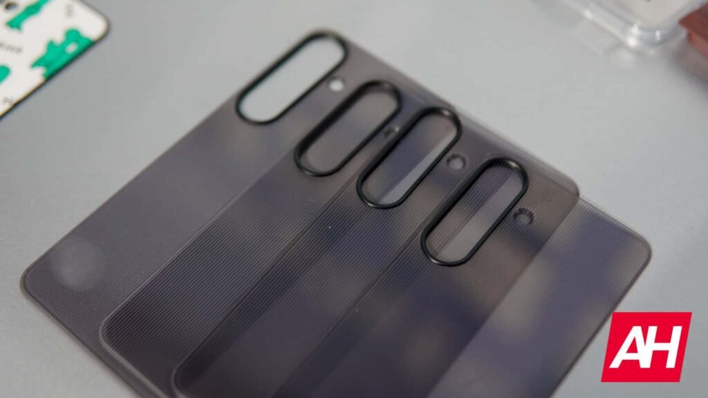 Best Samsung Galaxy S25 Cases & Accessories