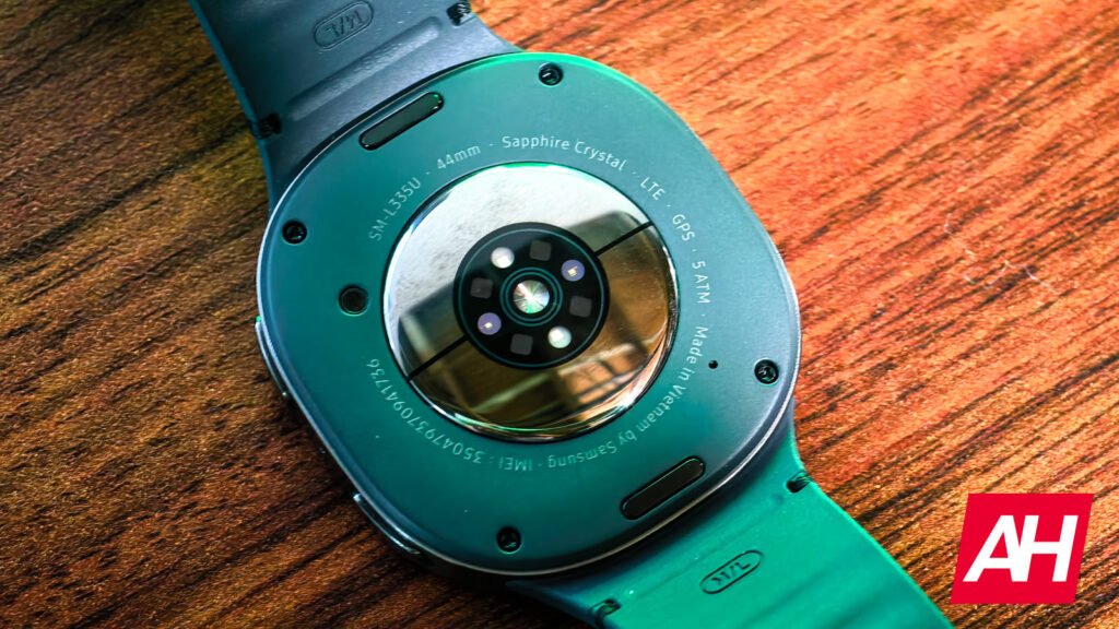 Samsung is Developing an AI Feature for Galaxy Watch to Detect Heart Failure