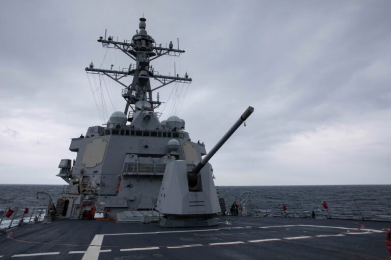 US ship heads to Trinidad and Tobago amid Caribbean tensions