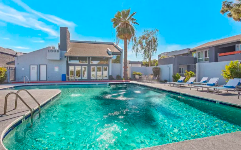 29th Street Buys Vintage Phoenix Apartments