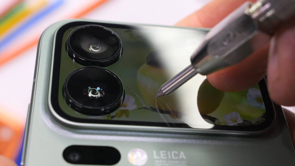 Xiaomi 17 Pro Durability: Dragon Glass Impresses—Plastic Back, Not So Much