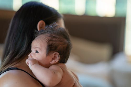 A New Mom "Screamed Into The Void" On Threads, And Thousands Of Moms Answered