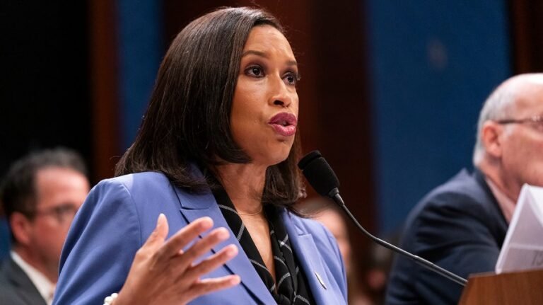 DC Mayor Bowser says residents will receive SNAP, WIC benefits in November