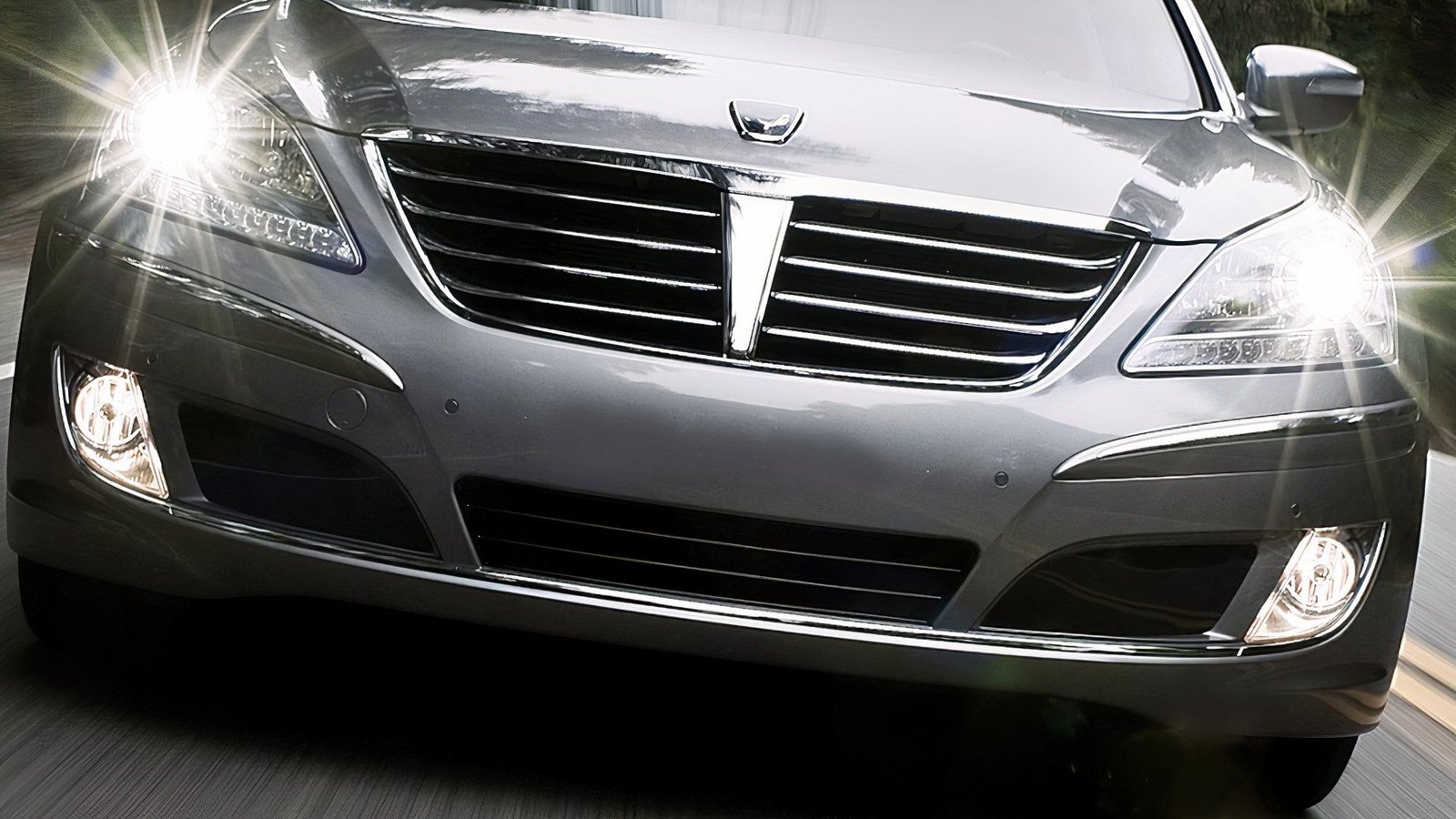 Hyundai's V8 Luxury Sedan That Thought It Could Play With The Mercedes S-Class