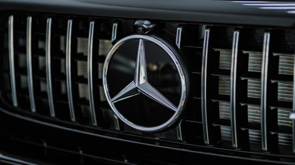 Honeycomb To High-Tech: How Mercedes Grilles Have Evolved Since 1900