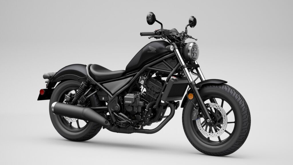 Honda Rebel 300 Adds E-Clutch, Making The Best Beginner Bike Even More Beginner-Friendly