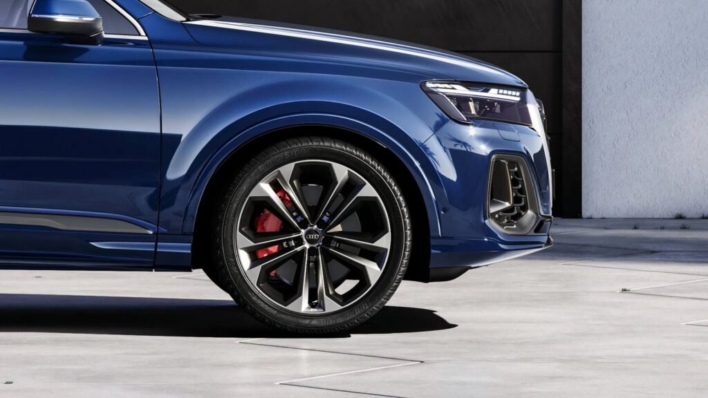 Audi Q7 Competitors That Offer Space And Style In 2026