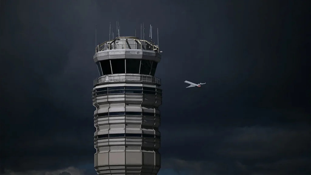 As U.S. flight disruptions and shutdown drag on, air traffic controllers brace for missing paychecks