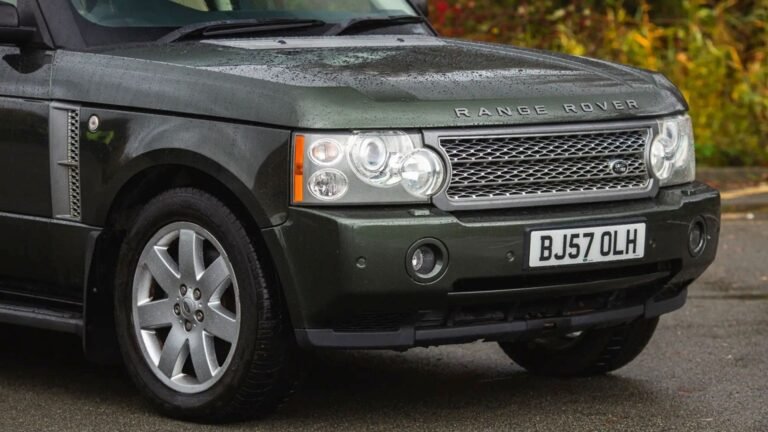 Range Rover Once Owned By Queen Elizabeth Is Headed To Auction
