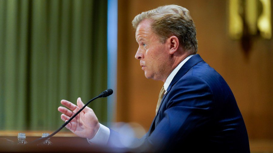 Key crypto agency on uncertain footing after White House pulls nominee