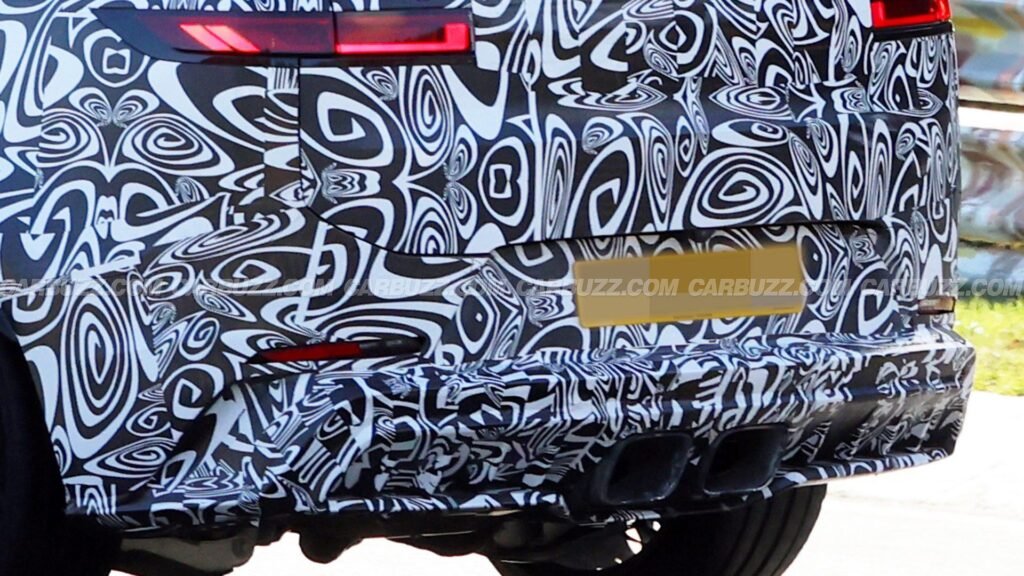 Facelifted Range Rover Sport SV Spied Testing At The Nurburgring