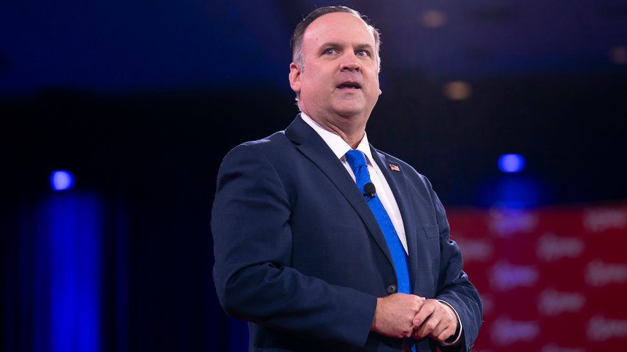 Trump picks longtime aide Dan Scavino to head White House personnel office