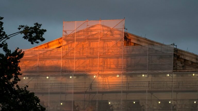 Supreme Court wants more info before ruling on Trump’s Chicago National Guard deployment