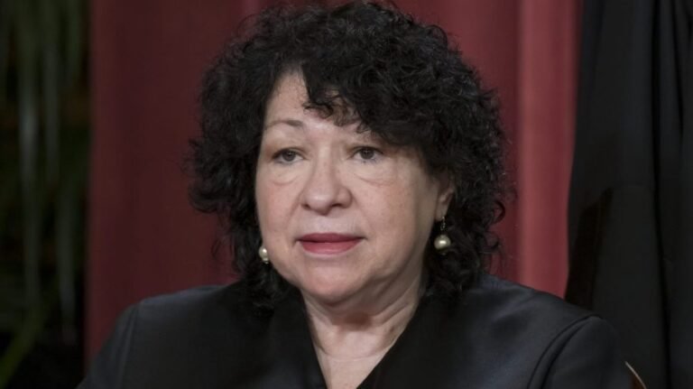 Liberal Supreme Court justices decry nitrogen hypoxia executions: 'Excruciating suffocation'