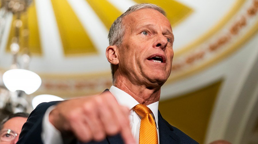 Some senators stranded in DC because of government shutdown