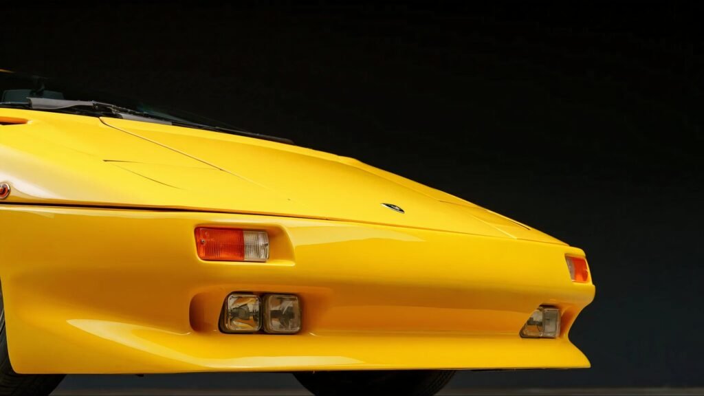 Here's How Lamborghini Managed To Beat Everyone Else To 200 MPH