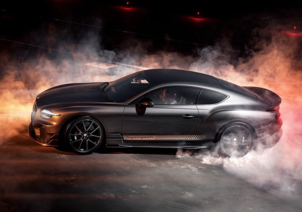 Bentley's Continental GT Supersports Is Rear-Drive Only, 657 HP, and the Lightest Bentley in 85 Years