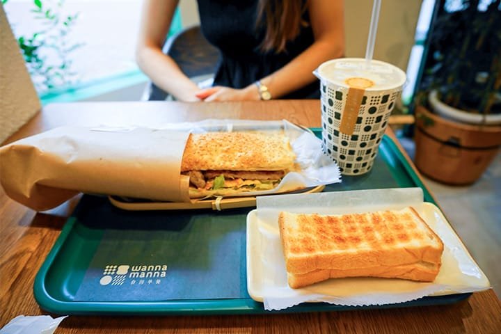 The Ultimate Osaka Food Markets Guide for 2025: What to Eat, Where to Go and Secret Spots