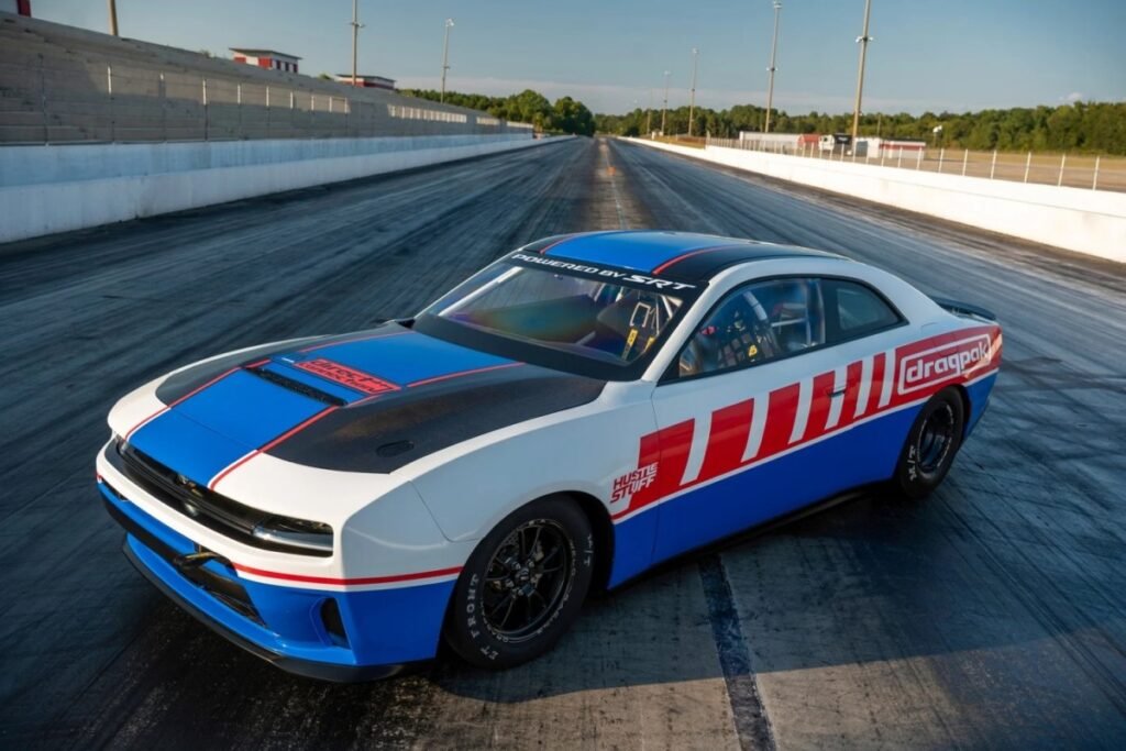 The HEMI-Powered Dodge Charger Lives—But There's a Catch