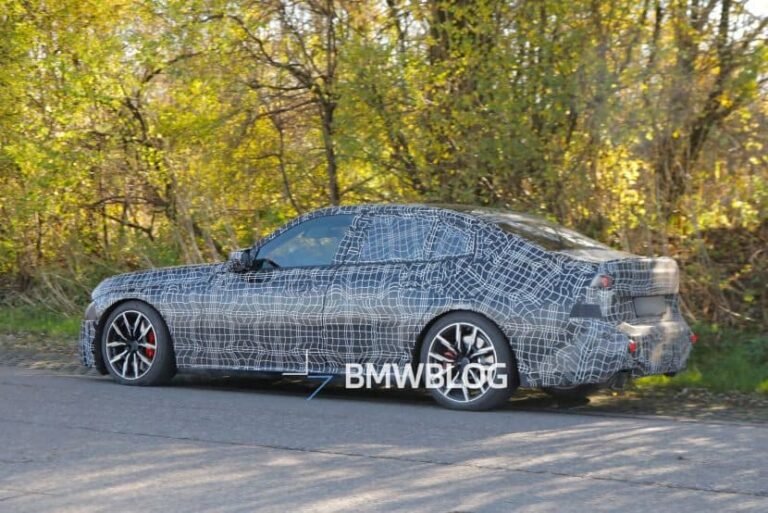 New BMW 3 Series Spied Testing With Electric M3: Video