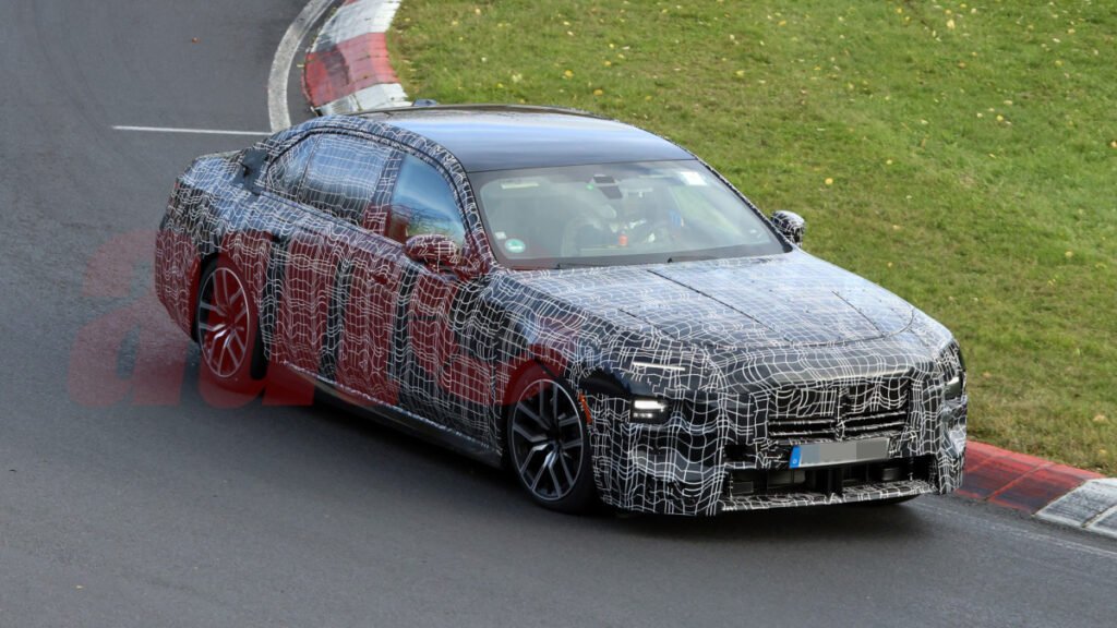 BMW Is Giving The 7 Series A Sprinkle Of Elegance