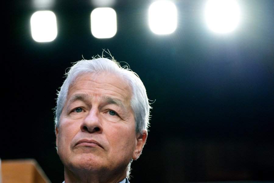 Dimon on JPMorgan Chase not donating to White House ballroom: 'We have an issue'