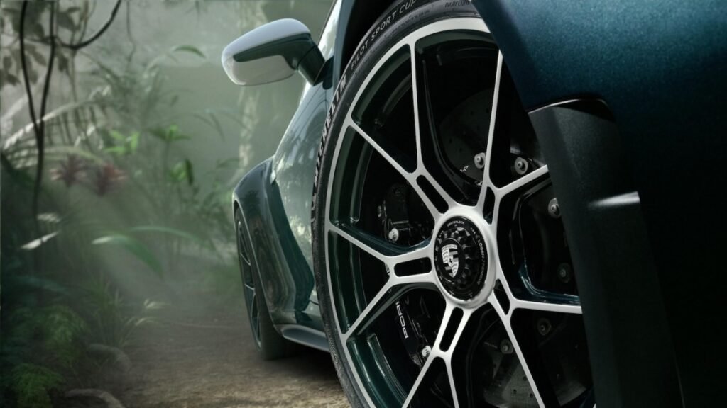 Porsche Just Built a One-Off 911 GT3 Inspired by the Amazon Rainforest