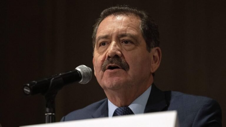 Retiring Rep. Jesús 'Chuy' García's chief of staff launches bid for House seat