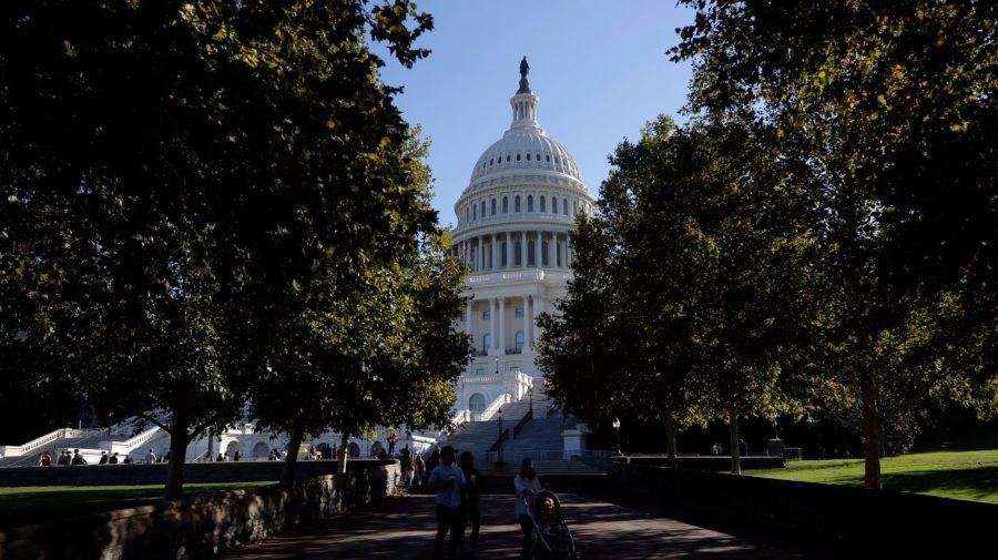 Watch live: Senate to vote on stopgap funding bill to reopen government