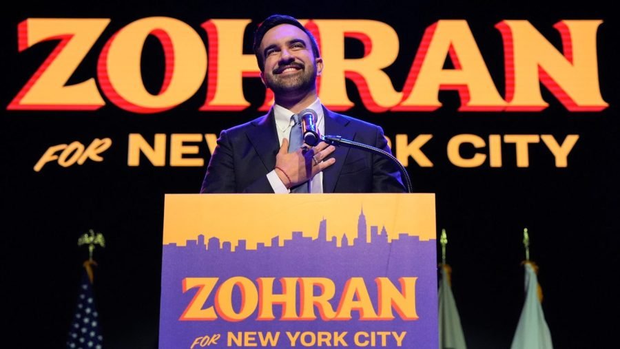 Live updates: Democrats sweep big races; Supreme Court to weigh Trump tariffs