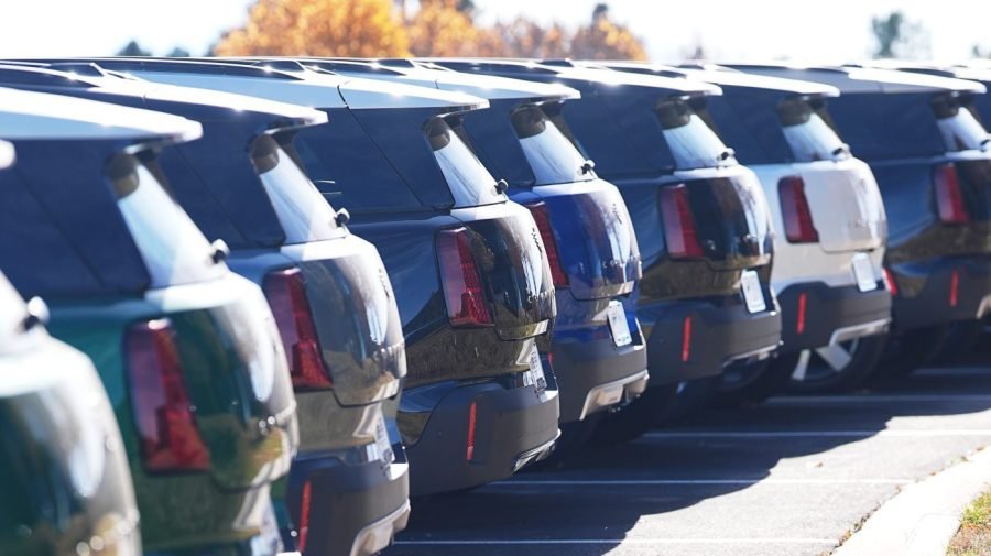 Late car payments hit record among subprime borrowers