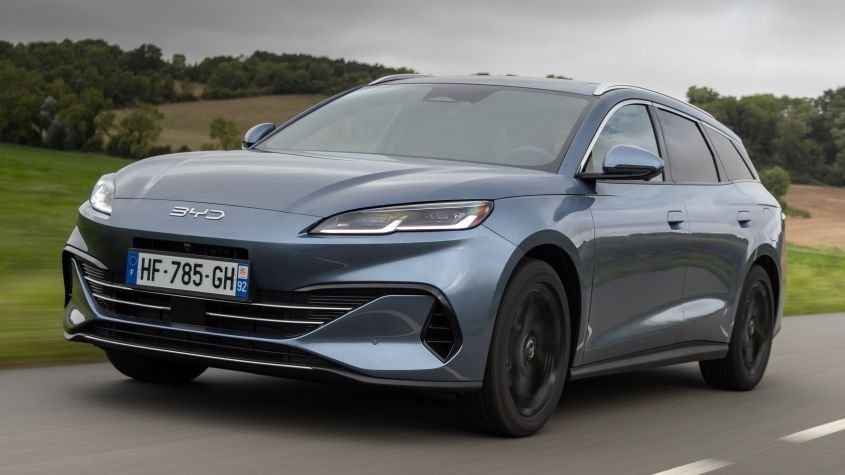 New BYD Seal 6 PHEV is £13k less than a BMW 3 Series